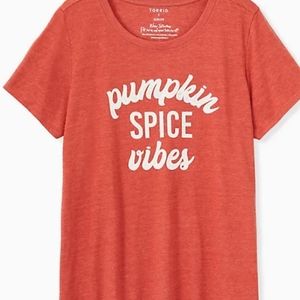 Torrid Pumpkin Spice Vibes T shirt, size 00, NWT